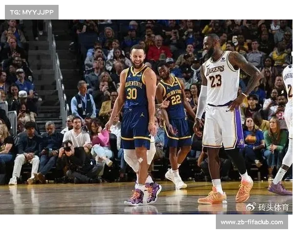 2005年NBA新球引入引发广泛争议 球员与球迷反应不一 2005年NBA新球引入引发广泛争议 球员与球迷反应不一